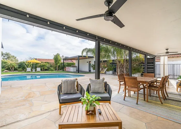 Wanderlust Oasis * Phoenix